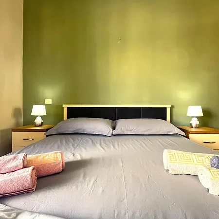 Apartament Vlora's Posh *